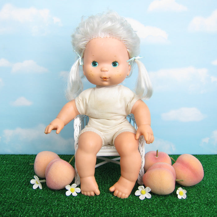 Strawberry Shortcake Apricot Baby Blow Kiss doll