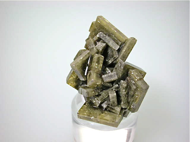 Barite, Magma Mine, Superior, Arizona Miniature 1.5 x 2.5 x 4 cm $250. Online 11/30