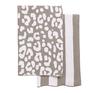 Gray Leopard Knit Towel Set