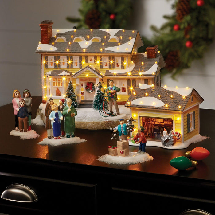 National Lampoon's Christmas Vacation - Griswold Holiday House - Art Of Entertainment